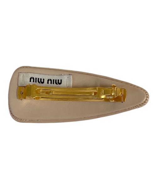 MIU MIU（ミュウミュウ）MIU MIU (ミュウミュウ) バレッタ ベージュの古着・服飾アイテム