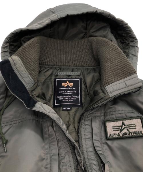 ALPHA INDUSTRIES（アルファインダストリーズ）ALPHA INDUSTRIES (アルファインダストリーズ) フライトジャケット オリーブ サイズ:SIZE Mの古着・服飾アイテム