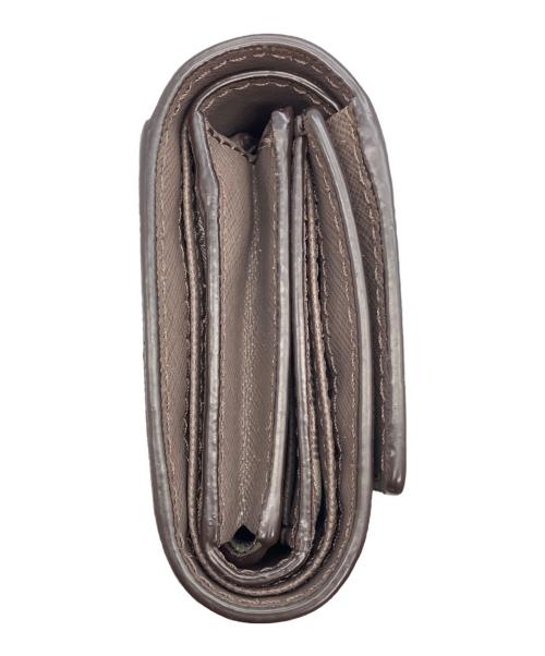 MICHAEL KORS（マイケル・コース）MICHAEL KORS (マイケル・コース) 3つ折り財布 ブラウンの古着・服飾アイテム