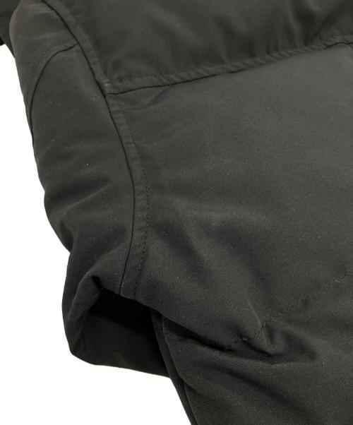 CANADA GOOSE（カナダグース）CANADA GOOSE (カナダグース) マクミランパーカ　ダウンジャケット ブラック サイズ:SIZE Sの古着・服飾アイテム