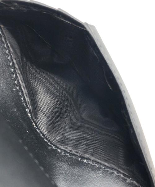 VERSACE（ヴェルサーチェ）VERSACE (ヴェルサーチェ) 2つ折り財布 ブラックの古着・服飾アイテム