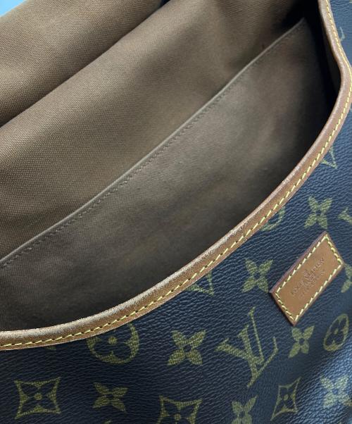 LOUIS VUITTON（ルイ ヴィトン）LOUIS VUITTON (ルイ ヴィトン) ソミュール35 ブラウンの古着・服飾アイテム