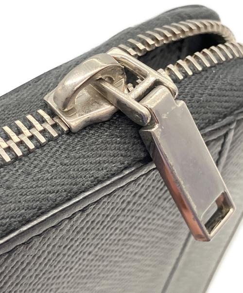 GLOBE-TROTTER（グローブトロッター）GLOBE-TROTTER (グローブトロッター) ラウンドファスナー財布 グレーの古着・服飾アイテム