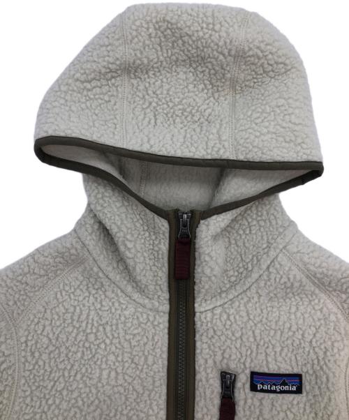 Patagonia（パタゴニア）Patagonia (パタゴニア) レトロパイルフーディ　ボアジャケット ホワイト サイズ:SIZE Sの古着・服飾アイテム