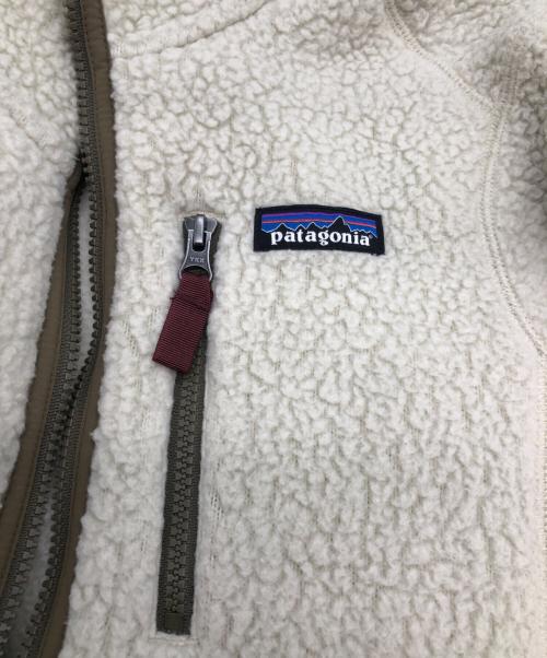 Patagonia（パタゴニア）Patagonia (パタゴニア) レトロパイルフーディ　ボアジャケット ホワイト サイズ:SIZE Sの古着・服飾アイテム