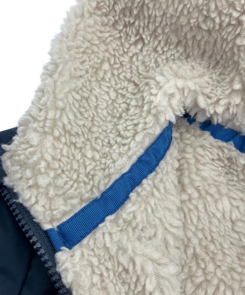 Patagonia（パタゴニア）Patagonia (パタゴニア) キッズ・リバーシブル・レディ・フレディ・フーディ ネイビー×ベージュ サイズ:XSの古着・服飾アイテム