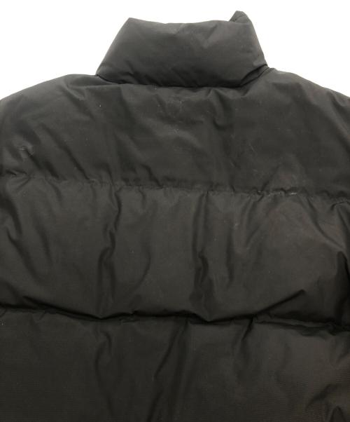 Calvin Klein Jeans（カルバンクラインジーンズ）Calvin Klein Jeans (カルバンクラインジーンズ) スタンドカラーダウンジャケット ブラック サイズ:SIZE Sの古着・服飾アイテム