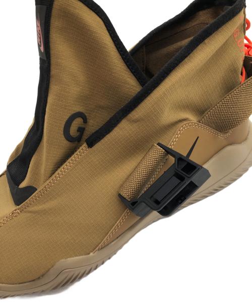 NIKE ACG（ナイキエーシージー）NIKE ACG (ナイキエーシージー) スニーカー ベージュ サイズ:28㎝の古着・服飾アイテム