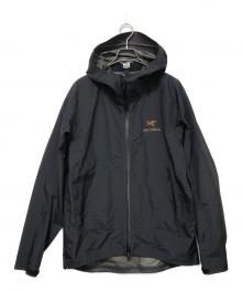 ARC'TERYX（アークテリクス）の古着「マウンテンパーカー」｜ブラック