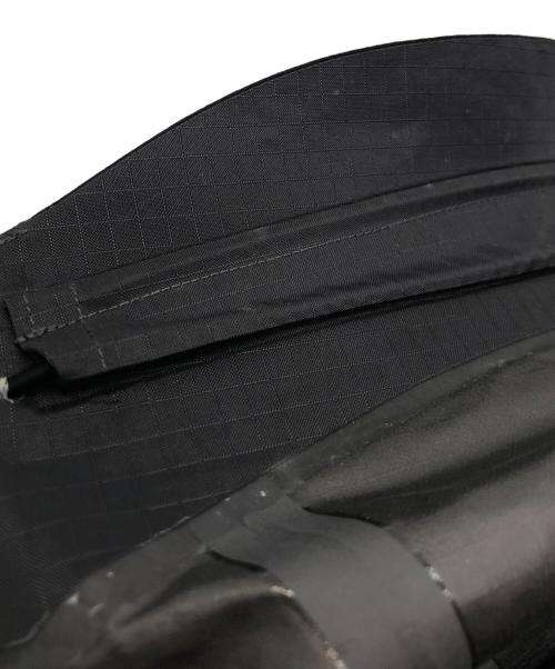 ARC'TERYX（アークテリクス）ARC'TERYX (アークテリクス) マウンテンパーカー ブラック サイズ:SIZE Lの古着・服飾アイテム