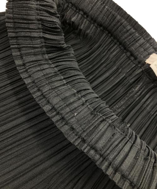 PLEATS PLEASE（プリーツプリーズ）PLEATS PLEASE (プリーツプリーズ) プリーツパンツ ブラック サイズ:2の古着・服飾アイテム