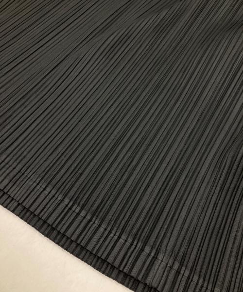 PLEATS PLEASE（プリーツプリーズ）PLEATS PLEASE (プリーツプリーズ) プリーツジャケット ブラック サイズ:3の古着・服飾アイテム