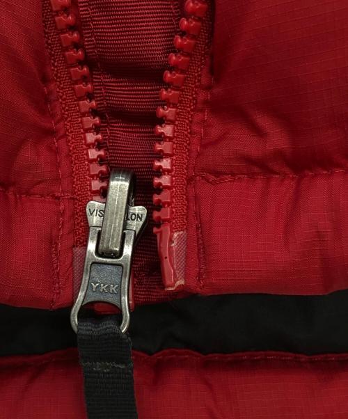 THE NORTH FACE（ザ ノース フェイス）THE NORTH FACE (ザ ノース フェイス) ダウンベスト レッド×ブラック サイズ:SIZE Mの古着・服飾アイテム