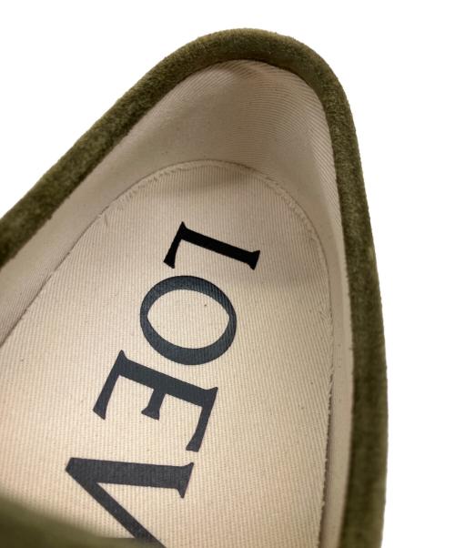 LOEWE（ロエベ）LOEWE (ロエベ) スリッポン カーキ×ホワイト サイズ:43の古着・服飾アイテム