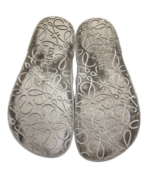 LOEWE（ロエベ）LOEWE (ロエベ) スリッポン カーキ×ホワイト サイズ:43の古着・服飾アイテム