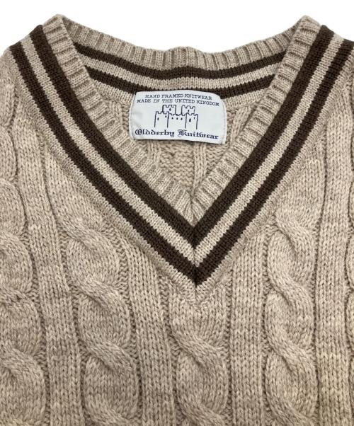 oldderby Knitwear（オールドダービーニットウェア）oldderby Knitwear (オールドダービーニットウェア) ニットベスト ベージュ サイズ:Freeの古着・服飾アイテム