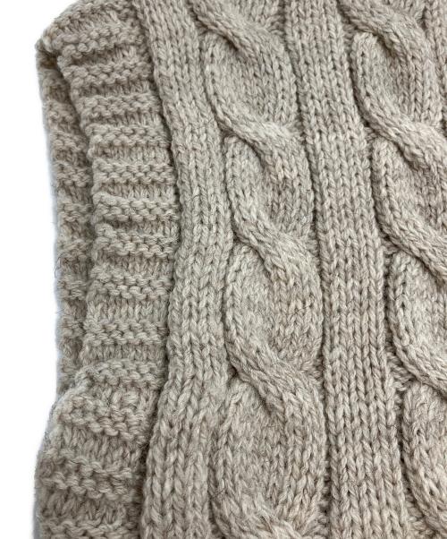 oldderby Knitwear（オールドダービーニットウェア）oldderby Knitwear (オールドダービーニットウェア) ニットベスト ベージュ サイズ:Freeの古着・服飾アイテム