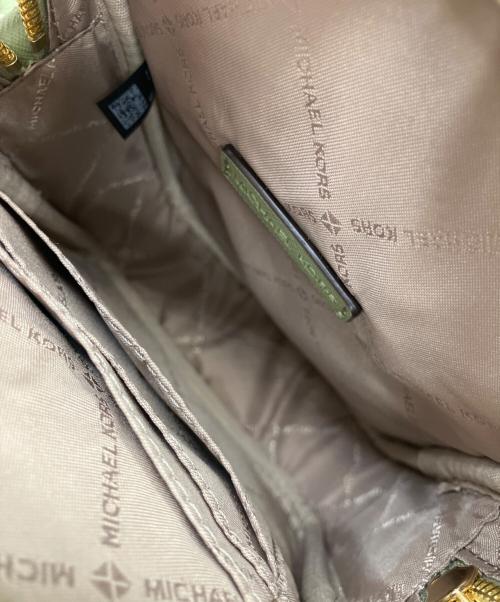 MICHAEL KORS（マイケル・コース）MICHAEL KORS (マイケル・コース) ショルダーバッグ グリーン×ホワイトの古着・服飾アイテム