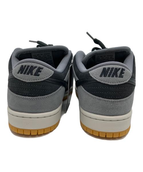 NIKE SB（ナイキエスビー）NIKE SB (ナイキエスビー) DUNK LOW PRO グレー サイズ:27の古着・服飾アイテム