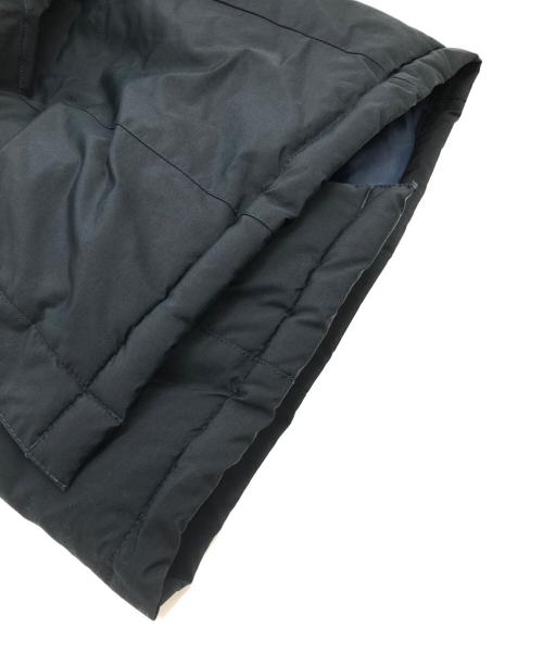 WOOLRICH（ウールリッチ）WOOLRICH (ウールリッチ) ダウンコート ブラック×ネイビー サイズ:SIZE Sの古着・服飾アイテム