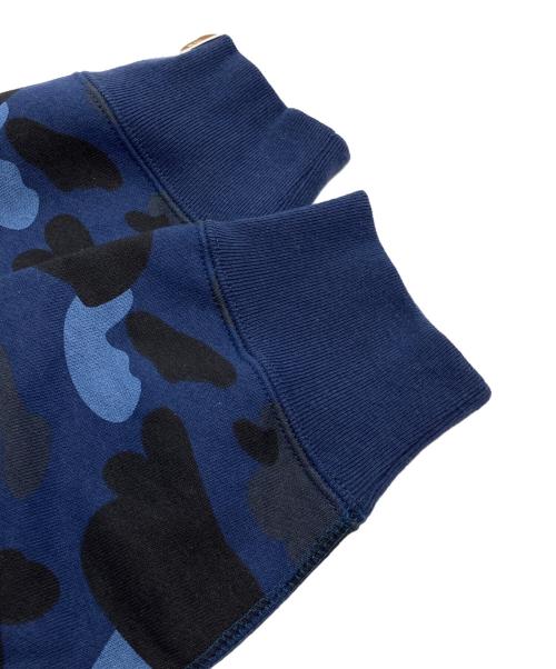 A BATHING APE（ア ベイシング エイプ）A BATHING APE (ア ベイシング エイプ) クルーネックスウェット ブルー サイズ:SIZE Mの古着・服飾アイテム
