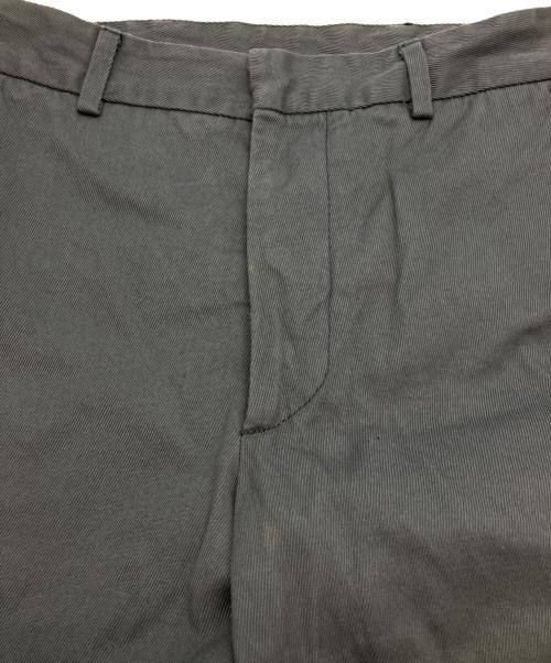 MIU MIU（ミュウミュウ）MIU MIU (ミュウミュウ) パンツ グレー サイズ:SIZE Sの古着・服飾アイテム