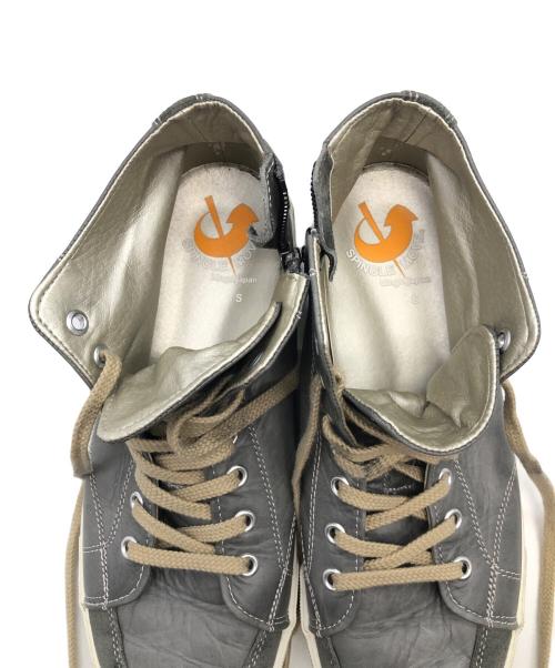 SPINGLE MOVE（スピングルムーヴ）SPINGLE MOVE (スピングルムーヴ) スニーカー グレー サイズ:SIZE Sの古着・服飾アイテム