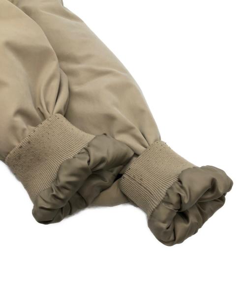 Aquascutum（アクアスキュータム）Aquascutum (アクアスキュータム) ダウンジャケット ベージュ サイズ:SIZE Mの古着・服飾アイテム