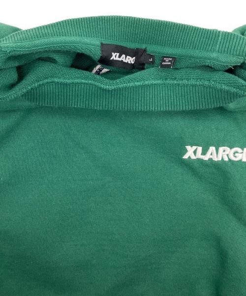 X-LARGE（エクストララージ）X-LARGE (エクストララージ) TWO TONE BACKSIDE OG CREWNECK SWEAT グリーン サイズ:Lの古着・服飾アイテム