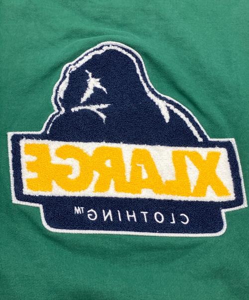 X-LARGE（エクストララージ）X-LARGE (エクストララージ) TWO TONE BACKSIDE OG CREWNECK SWEAT グリーン サイズ:Lの古着・服飾アイテム