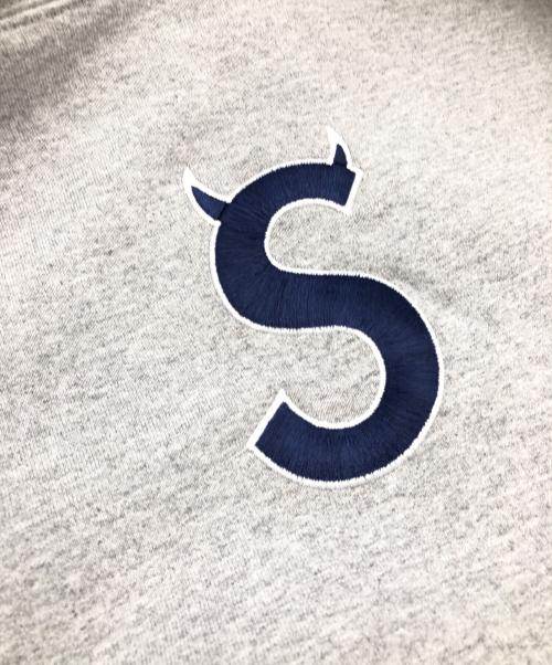 SUPREME（シュプリーム）SUPREME (シュプリーム) S Logo Hooded Sweatshirt グレー サイズ:SIZE Mの古着・服飾アイテム