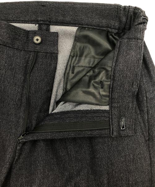 UNITED TOKYO（ユナイテッドトーキョー）UNITED TOKYO (ユナイテッドトーキョー) ストレートパンツ ネイビー サイズ:SIZE 2の古着・服飾アイテム