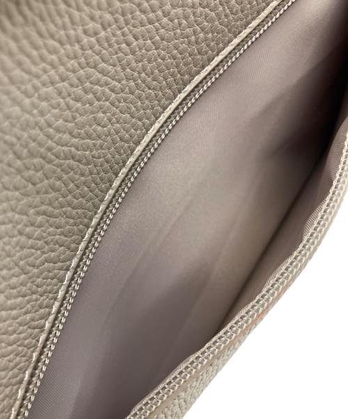 MICHEL KLEIN（ミッシェルクラン）MICHEL KLEIN (ミッシェルクラン) 2WAYバッグ グレージュの古着・服飾アイテム