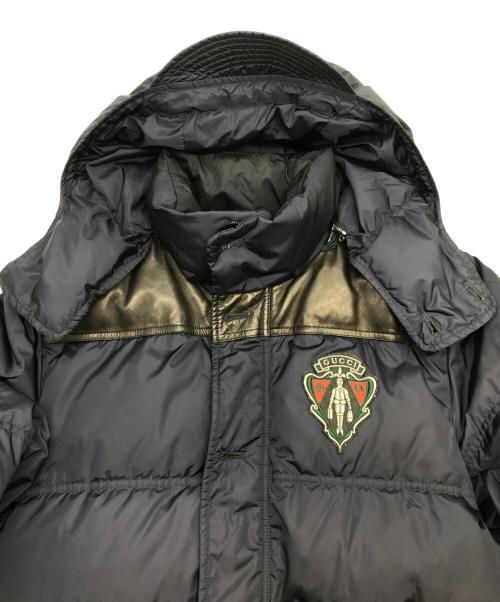 GUCCI（グッチ）GUCCI (グッチ) ダウンジャケット ネイビー×ブラック サイズ:SIZE 48の古着・服飾アイテム
