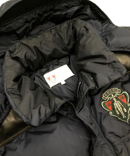 GUCCI（グッチ）GUCCI (グッチ) ダウンジャケット ネイビー×ブラック サイズ:SIZE 48の古着・服飾アイテム