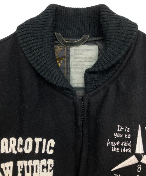 ila（アイラ）ila (アイラ) スタジャン ブラック サイズ:SIZE Mの古着・服飾アイテム