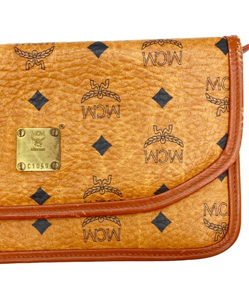 MCM（エムシーエム）MCM (エムシーエム) ショルダーバッグ ブラウンの古着・服飾アイテム