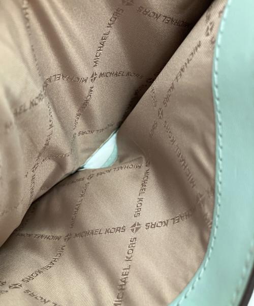 MICHAEL KORS（マイケル・コース）MICHAEL KORS (マイケル・コース) 2つ折り財布 グリーンの古着・服飾アイテム