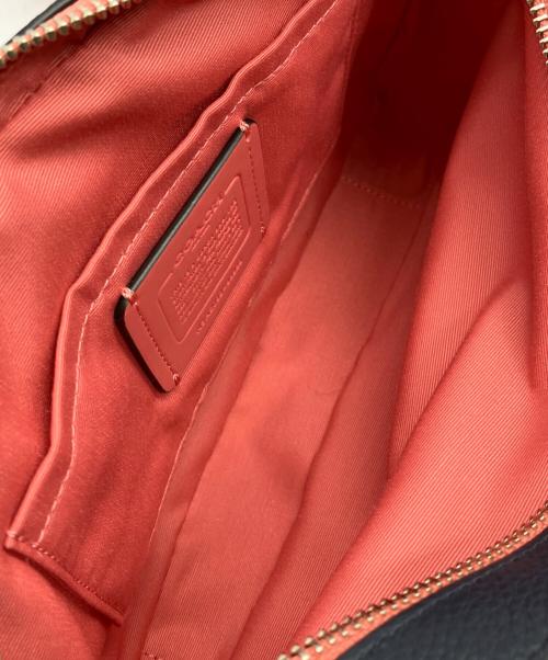 COACH（コーチ）COACH (コーチ) ショルダーバッグ インディゴ×ピンクの古着・服飾アイテム