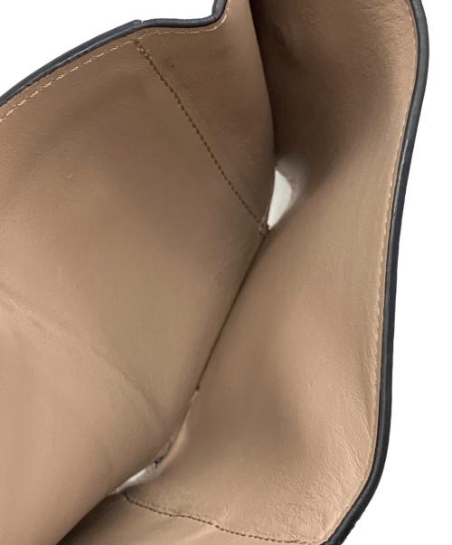 LOEWE（ロエベ）LOEWE (ロエベ) トライフォールド ウォレット ブラウンの古着・服飾アイテム