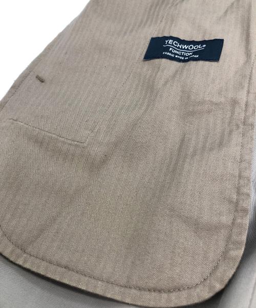 TOMORROW LAND PILGRIM（トゥモローランド ピルグリム）TOMORROW LAND PILGRIM (トゥモローランド ピルグリム) テックウールイン2プリーツトラウザーズ カーキ サイズ:SIZE 44の古着・服飾アイテム
