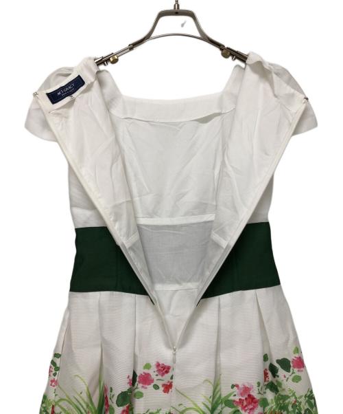 M'S GRACY（エムズグレイシー）M'S GRACY (エムズグレイシー) 半袖ワンピース ホワイト サイズ:SIZE 36の古着・服飾アイテム