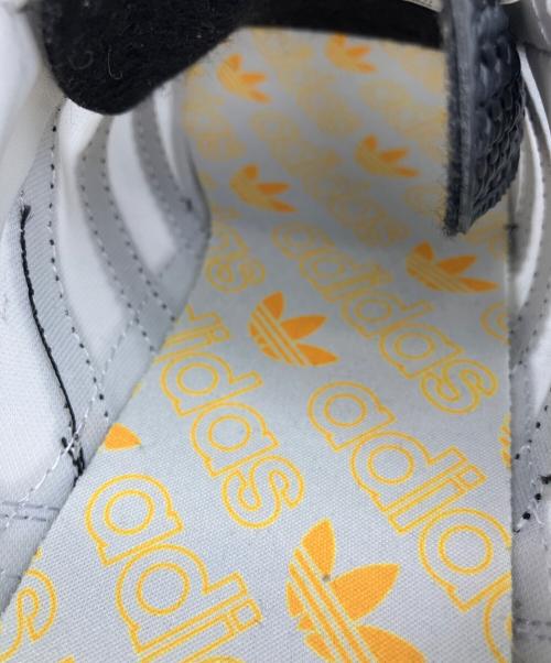 adidas（アディダス）adidas (アディダス) スニーカー グレー サイズ:24.5の古着・服飾アイテム