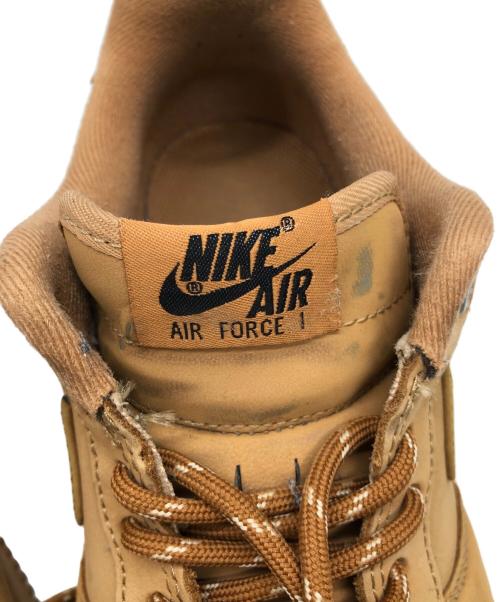 NIKE（ナイキ）NIKE (ナイキ) AIR FORCE1　スニーカー ブラウン サイズ:SIZE 27cmの古着・服飾アイテム