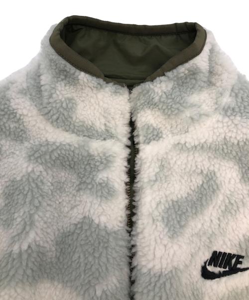 NIKE（ナイキ）NIKE (ナイキ) リバーシブルボアジャケット ホワイト×グリーン サイズ:SIZE Mの古着・服飾アイテム