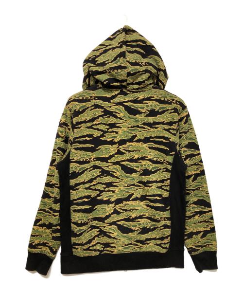 UNDEFEATED（アンディフィーテッド）UNDEFEATED (アンディフィーテッド) ジップパーカー ブラック×グリーン サイズ:SIZE Mの古着・服飾アイテム