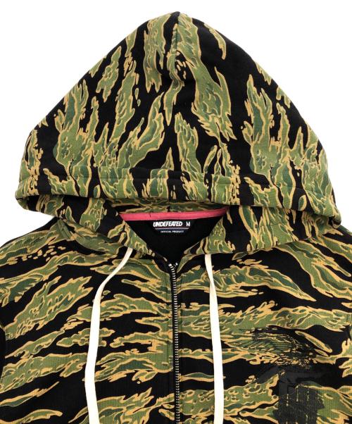 UNDEFEATED（アンディフィーテッド）UNDEFEATED (アンディフィーテッド) ジップパーカー ブラック×グリーン サイズ:SIZE Mの古着・服飾アイテム