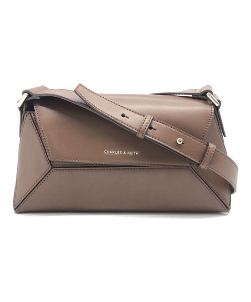 CHARLES & KEITH（チャールズアンドキース）CHARLES & KEITH (チャールズアンドキース) ショルダーバッグ ブラウンの古着・服飾アイテム