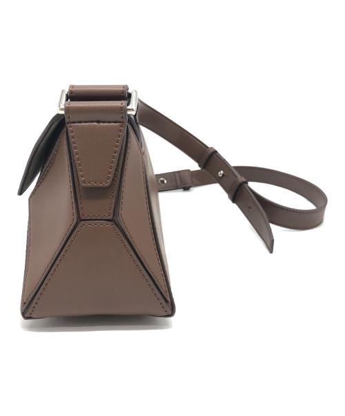 CHARLES & KEITH（チャールズアンドキース）CHARLES & KEITH (チャールズアンドキース) ショルダーバッグ ブラウンの古着・服飾アイテム