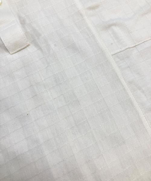 Yves Saint Laurent（イヴサンローラン）Yves Saint Laurent (イヴサンローラン) ポロシャツ ホワイト サイズ:不明の古着・服飾アイテム